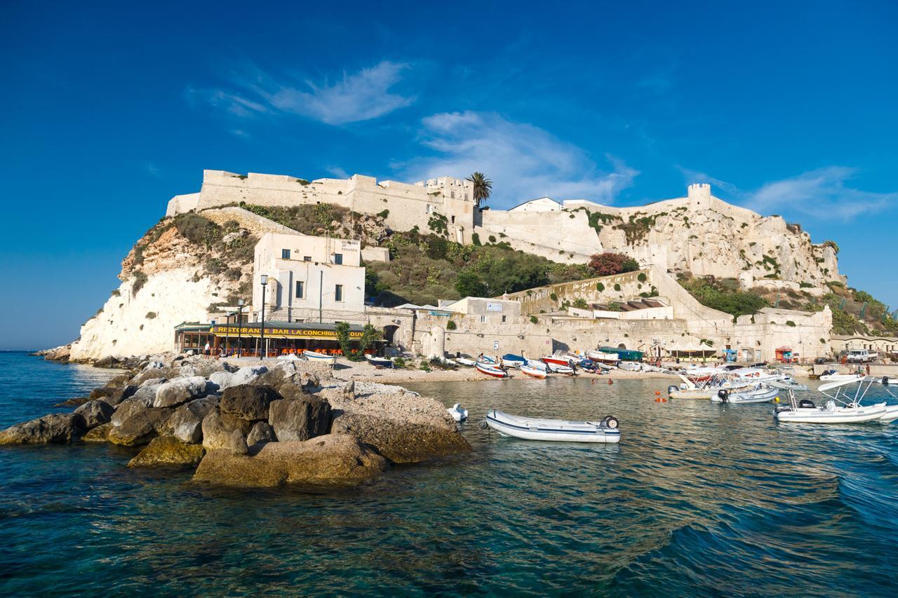 Touring Club Italiano - Isole Tremiti Hotel San Domino Exterior photo